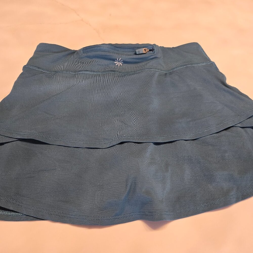 Athleta Girl Swing skirt tennis skort with shorts size 8-10